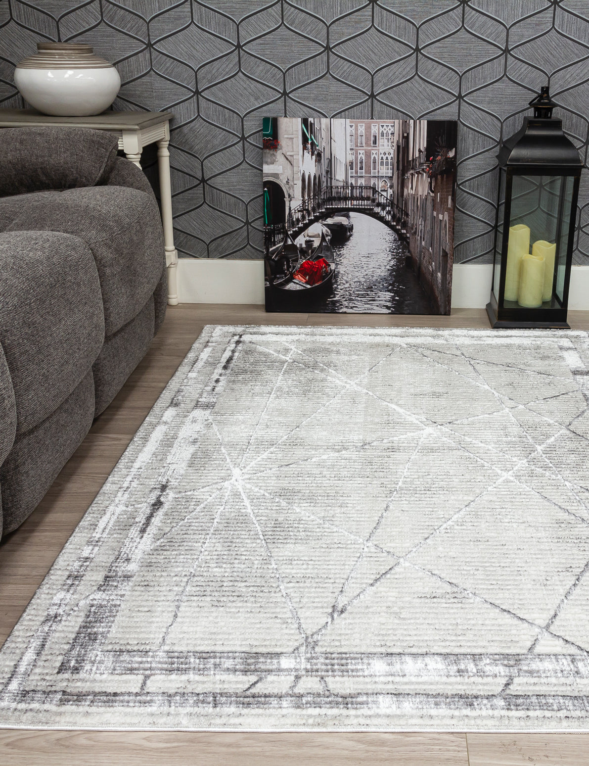 Elegant Art Deco -  Grey Rug
