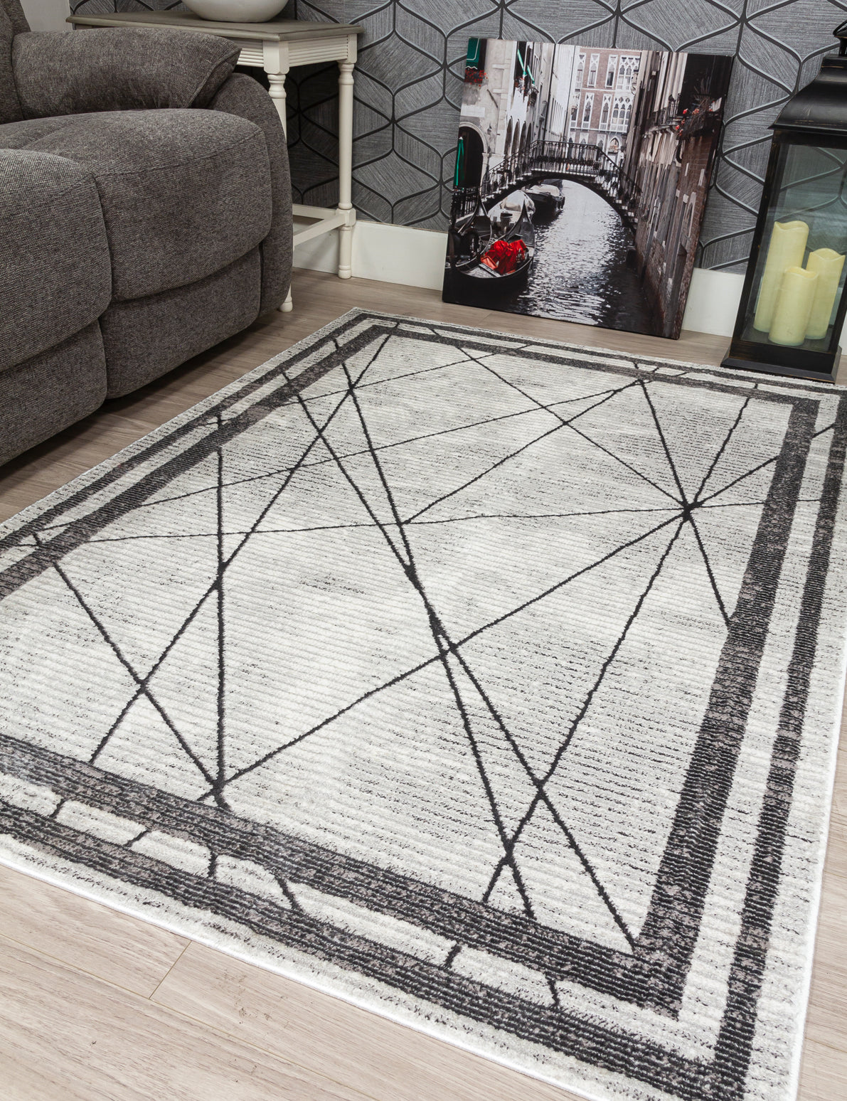 Elegant Art Deco -  Grey Rug