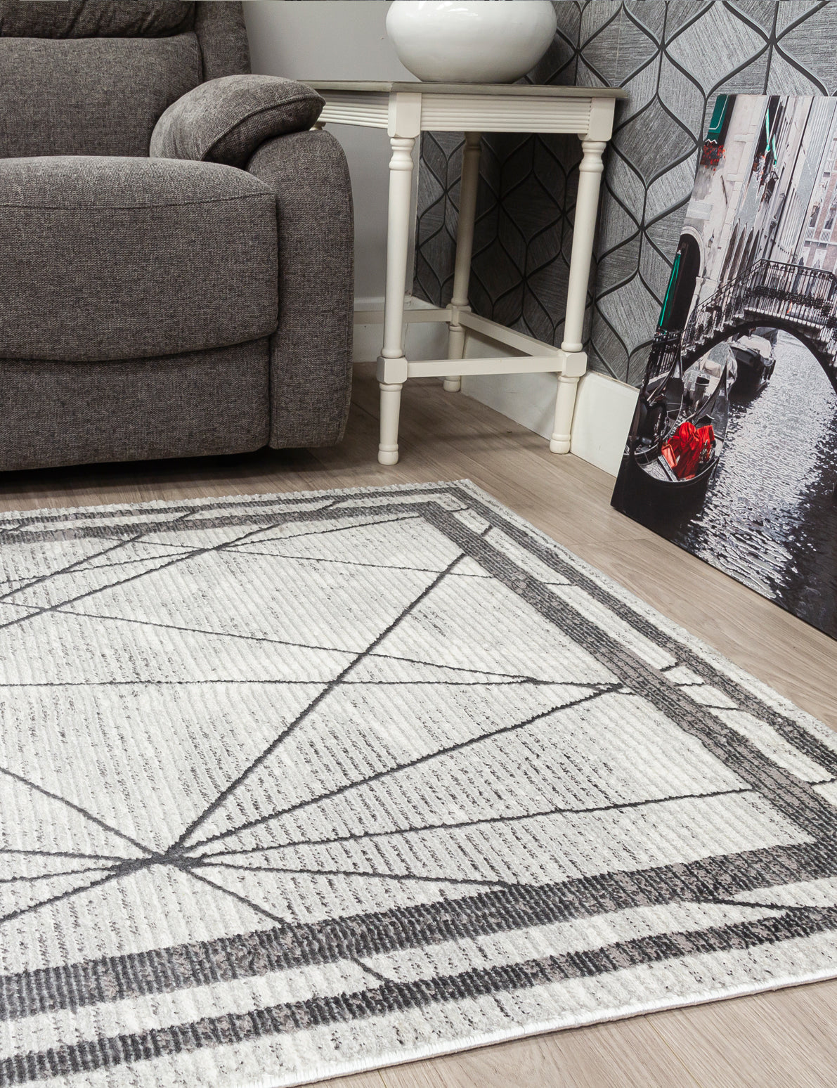 Elegant Art Deco -  Grey Rug