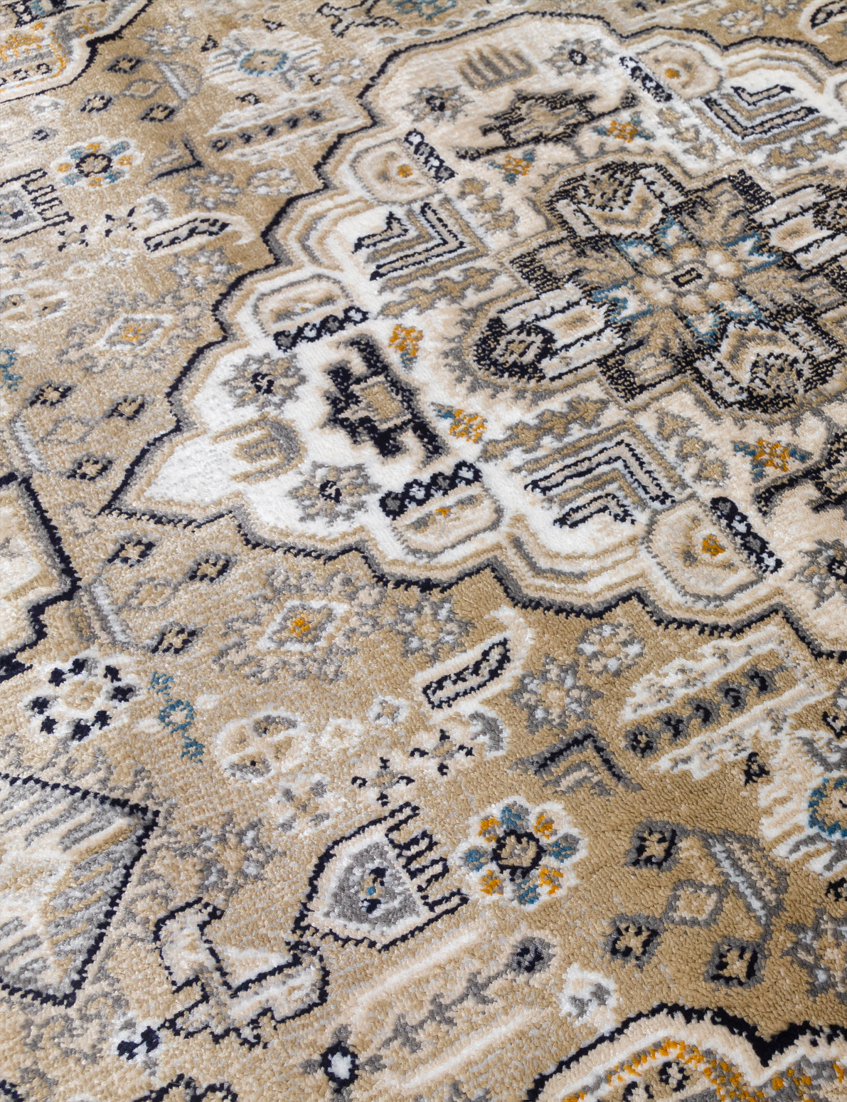 Aziza Medallion - Beige rug, photo 10