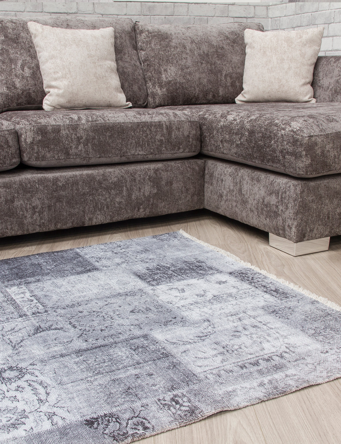 Modena Patchwork Grey rug, 160 x 220 cm size