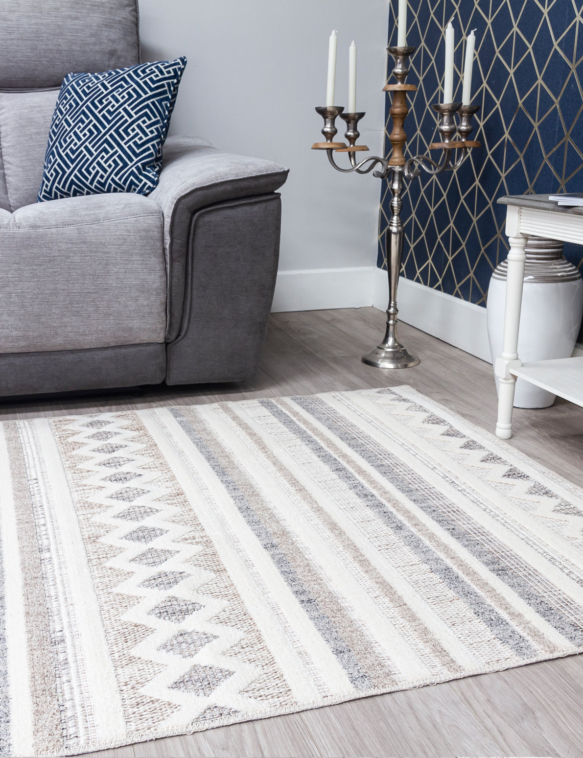 Oslo Nina rug, 160 x 220 cm size