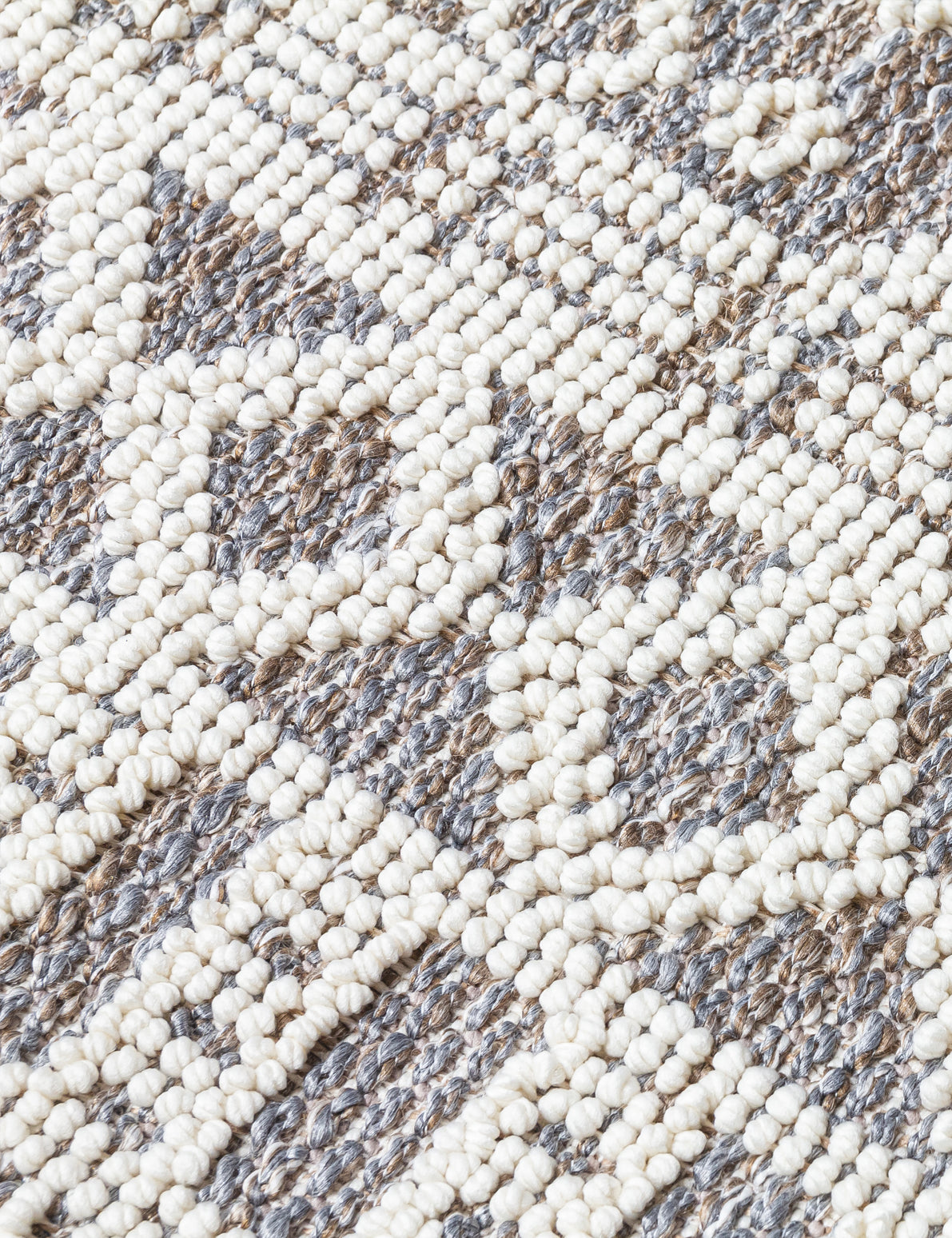 Serenity Aztec rug, photo 10