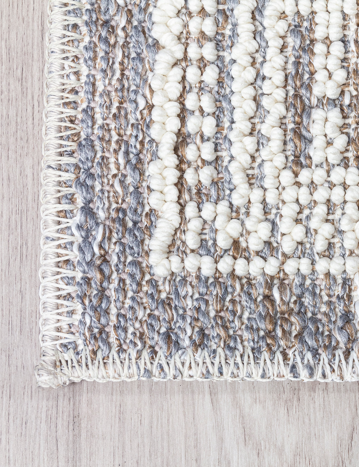 Serenity Aztec rug, photo 11