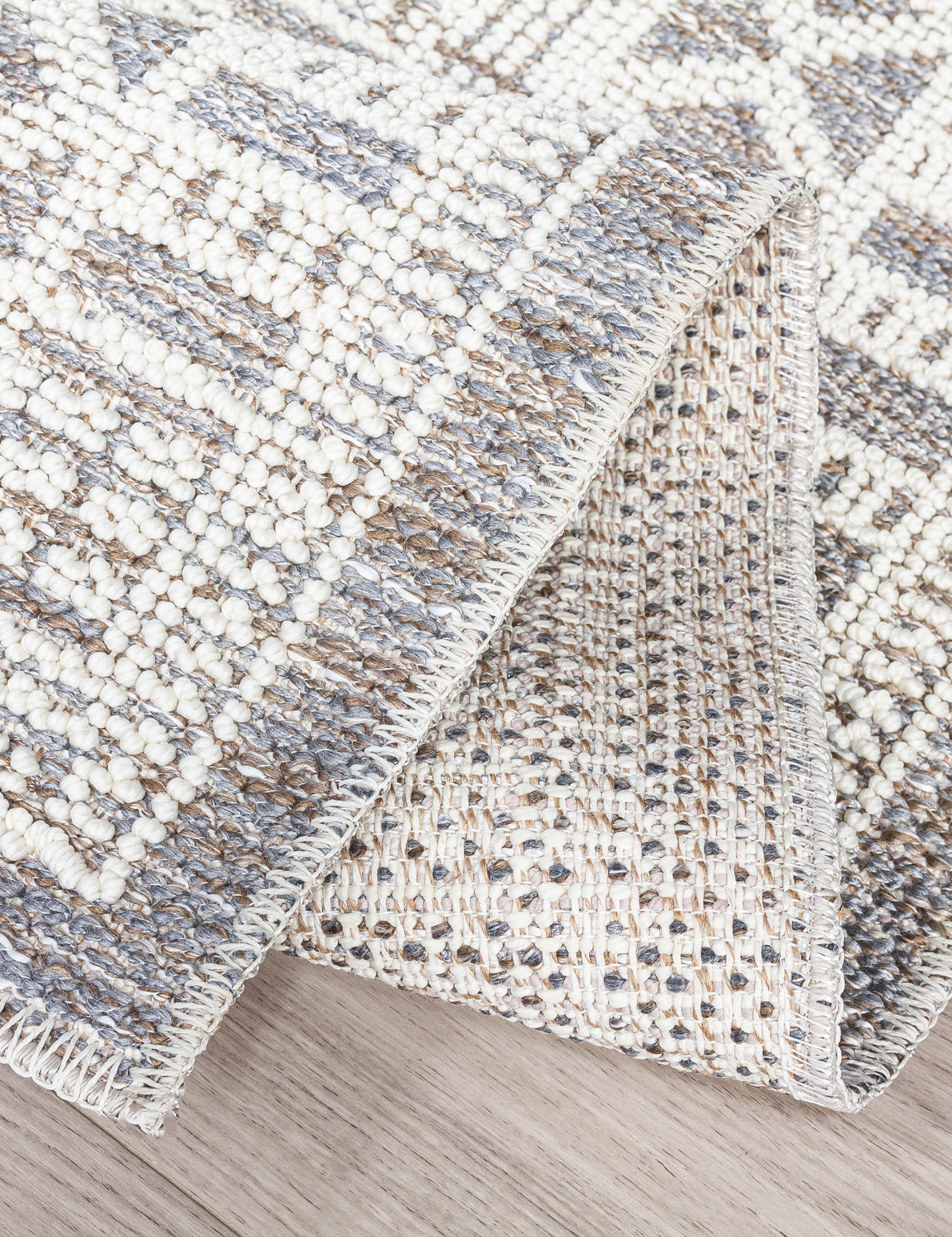 Serenity Aztec rug, photo 5