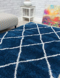Fantasy Trellis - Blue Cream