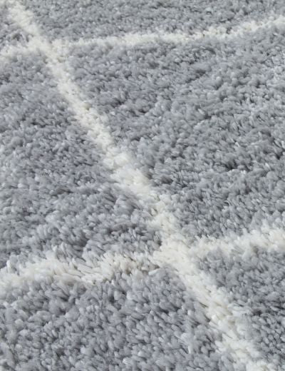 Fantasy Trellis - Light Grey / Cream