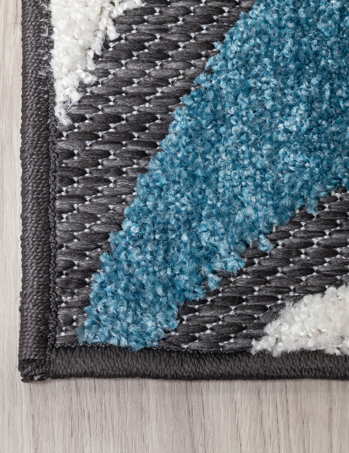 Alessia Loka - Blue rug, photo 10