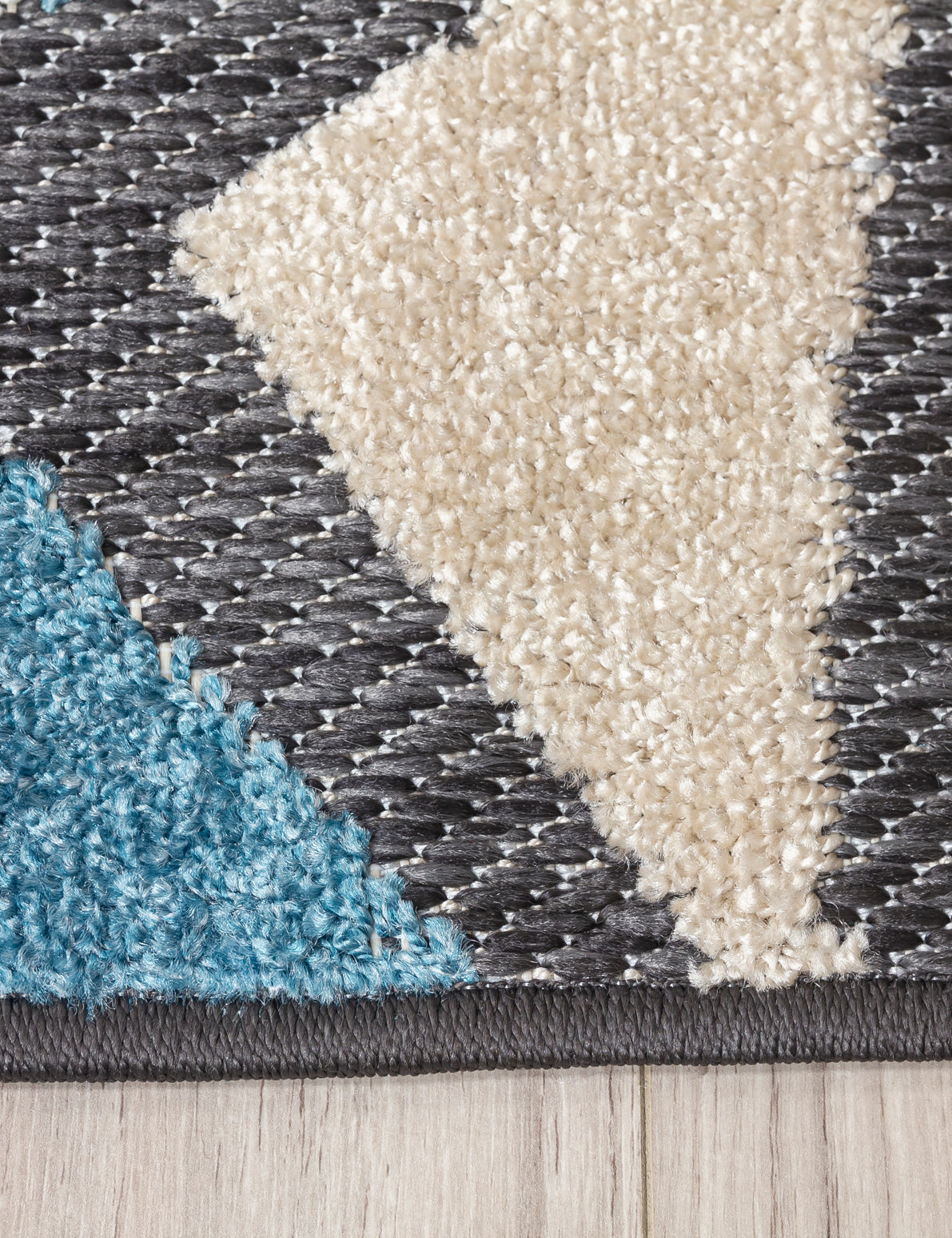 Alessia Loka - Blue rug, photo 11
