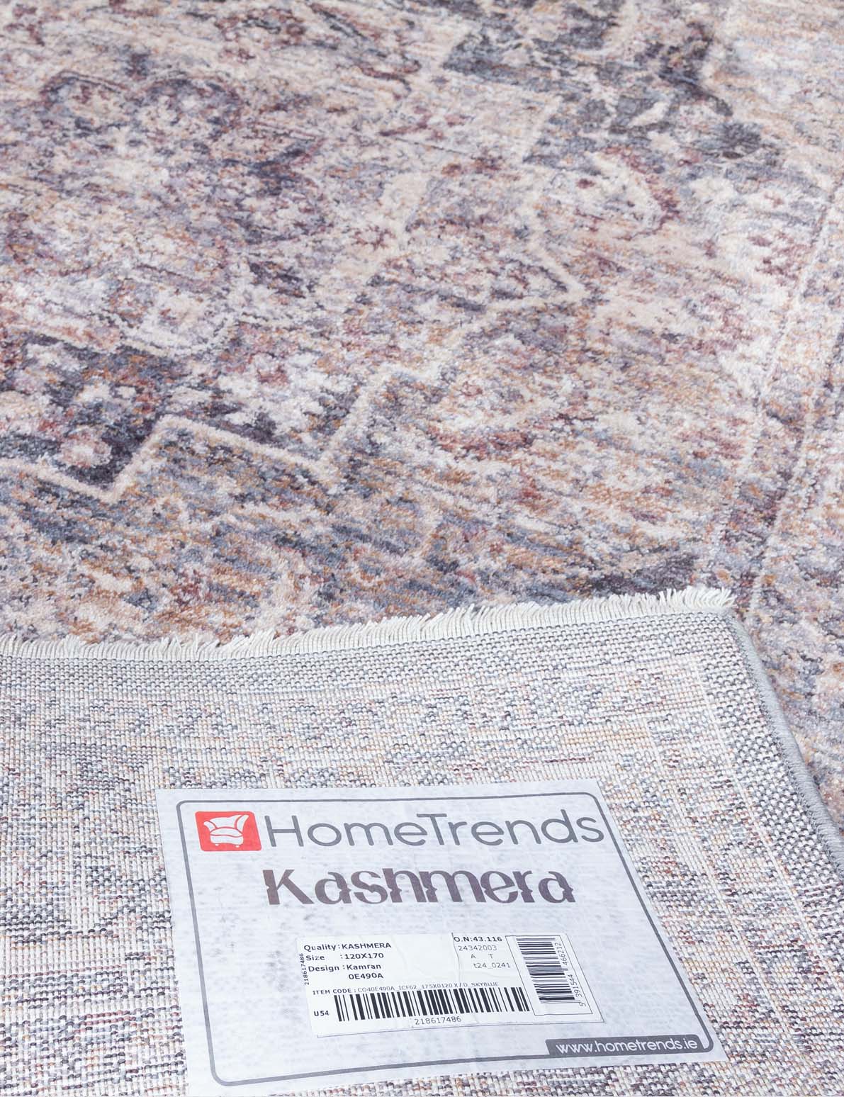 Kashmera Kamran rug, 200 x 309 cm size