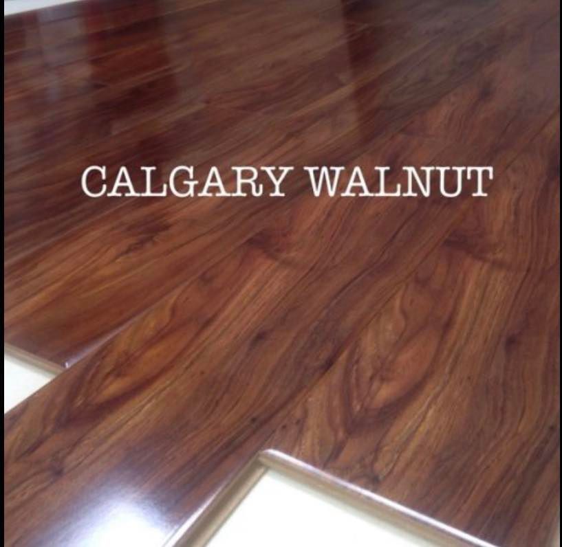 Calgary Walnut – 2m² Per Box